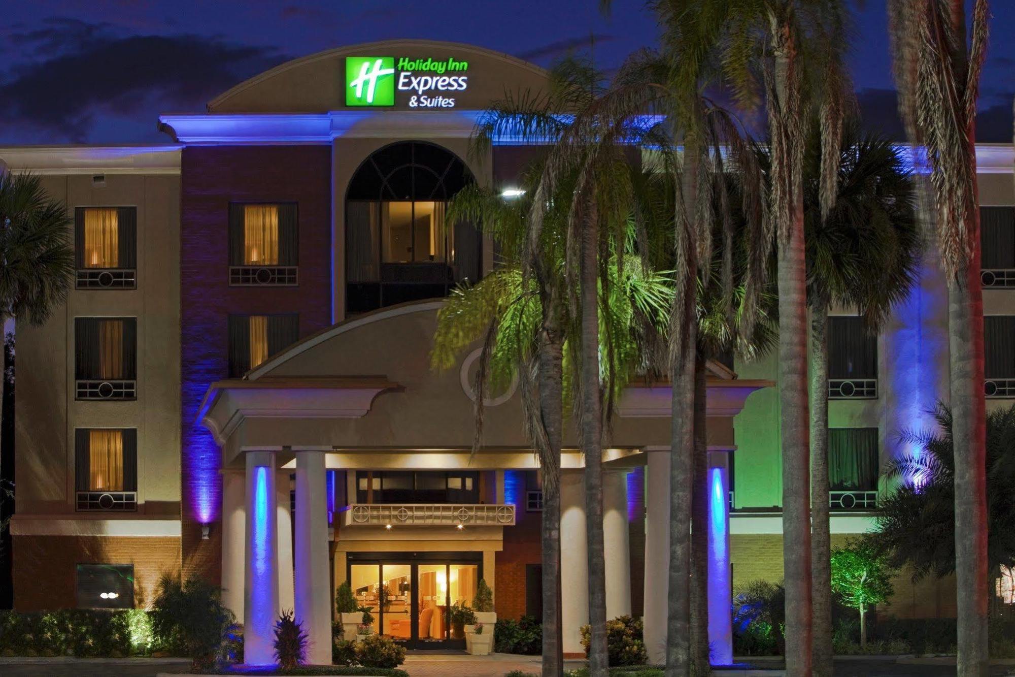 Holiday Inn Express Hotel & Suites Bartow By Ihg Esterno foto