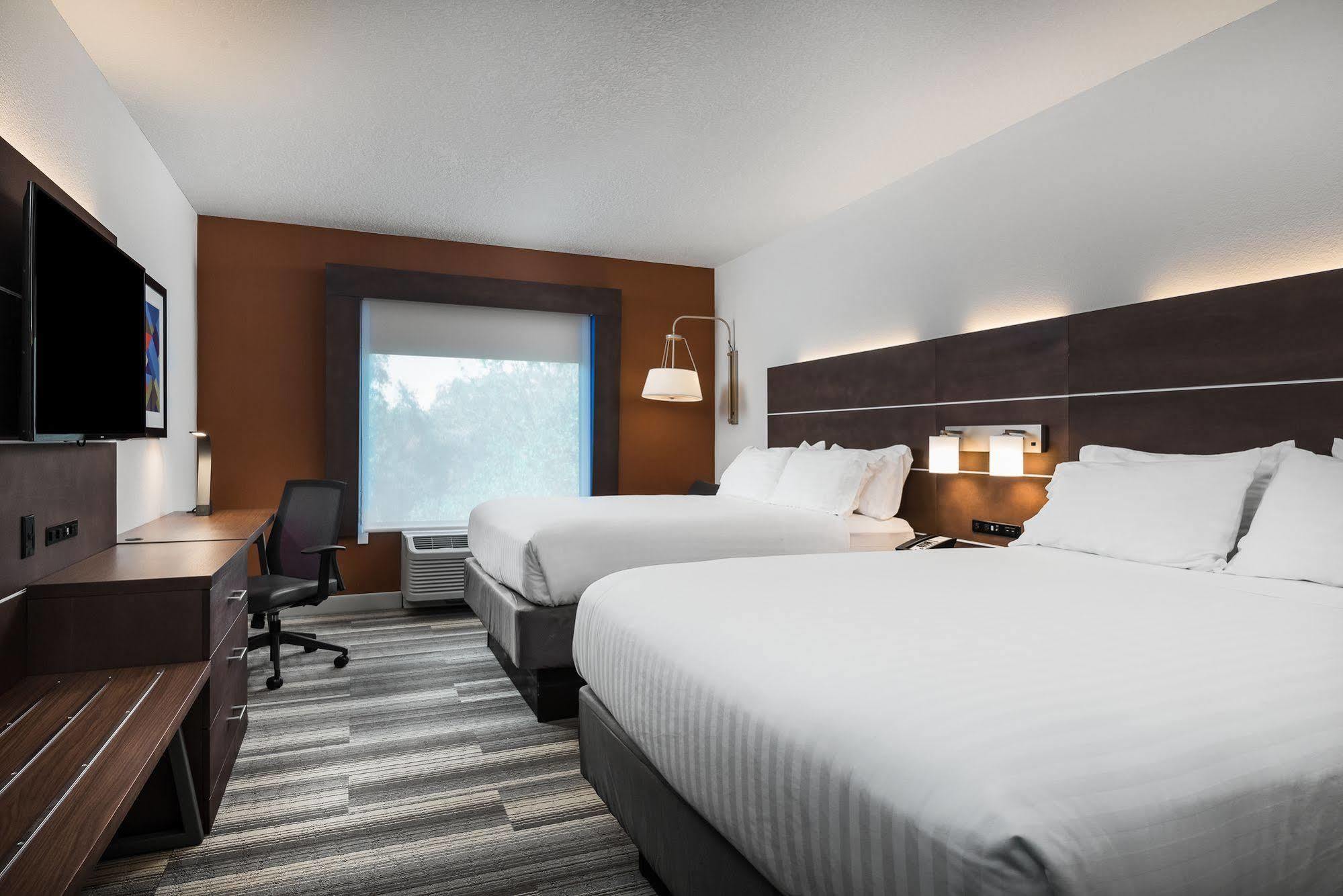 Holiday Inn Express Hotel & Suites Bartow By Ihg Esterno foto