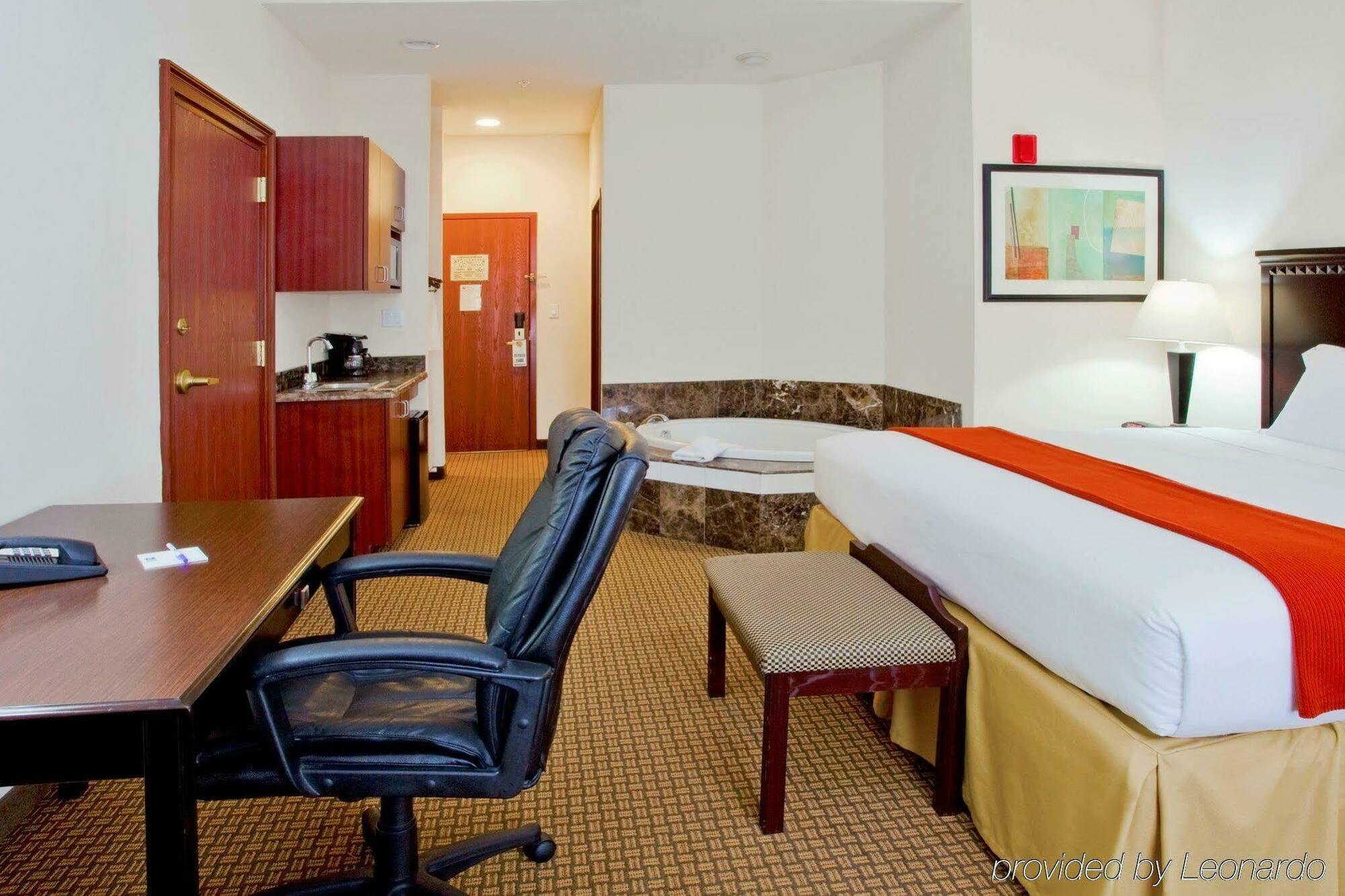 Holiday Inn Express Hotel & Suites Bartow By Ihg Esterno foto